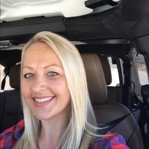 Meet your Posher, Stacy